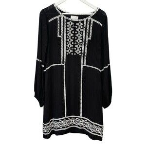 Max Studio embroidered peasant dress Mexican Aztec Print